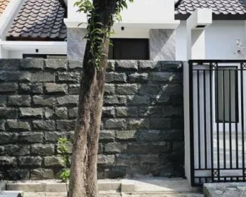 rumah citraland dekat graha family pakuwon indah wiyung