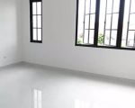 thumbnail-rumah-minimalis-dekat-graha-family-pakuwon-indah-wiyung-4