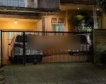 thumbnail-rumah-villa-valensia-dekat-pakuwon-indah-citraland-graha-familywiyung-0