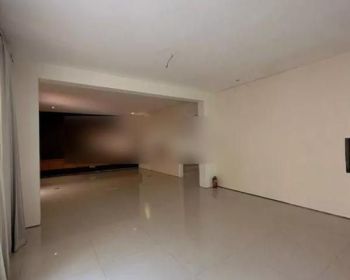 Rumah Wiyung Royal Residence Dekat Citraland, Pakuwon Indah